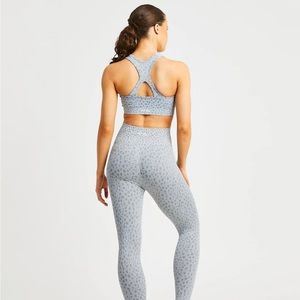 Aybl Evolve Speckle Seamless sports bra